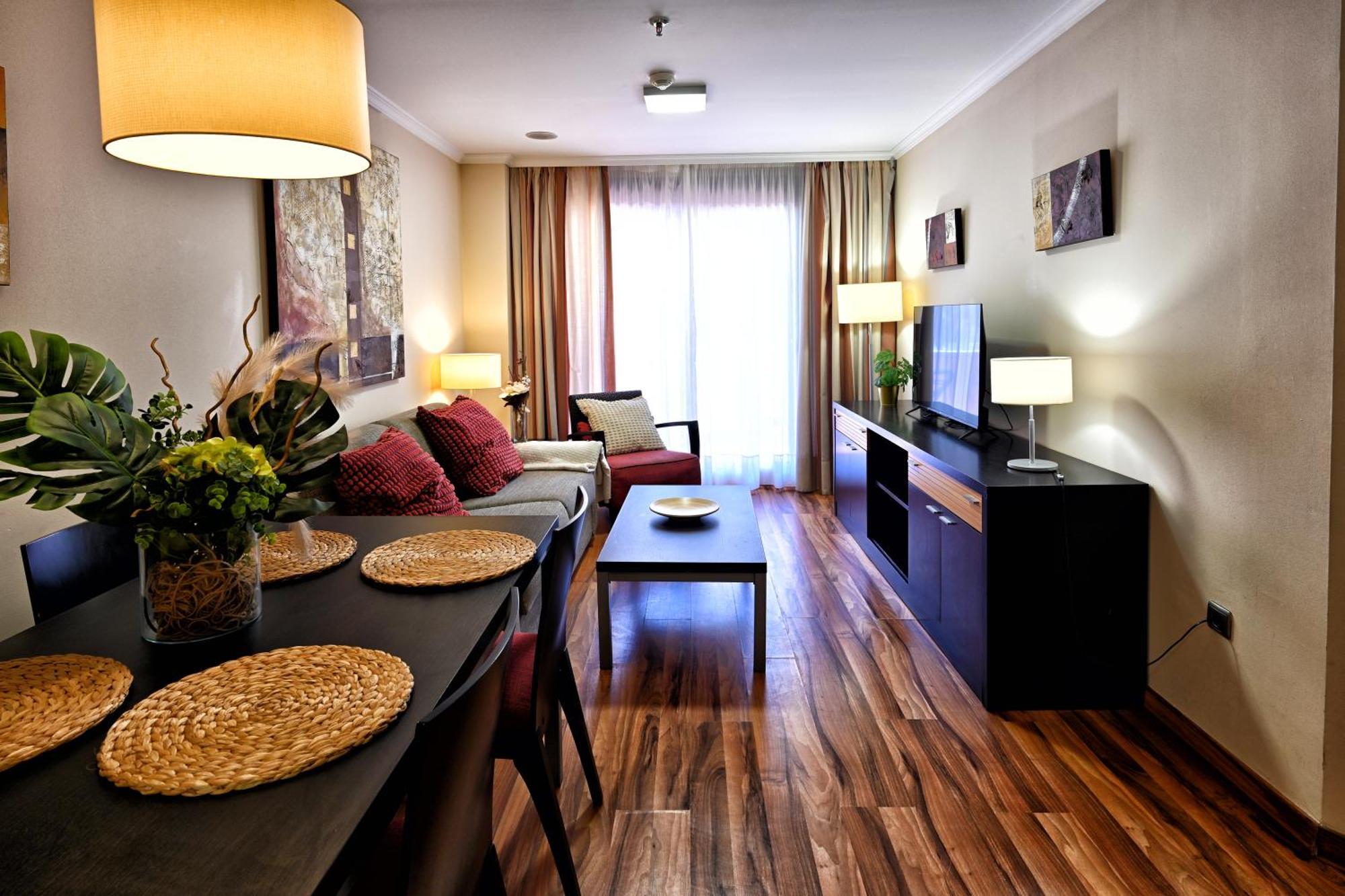 Rent4 Malaga Costa *